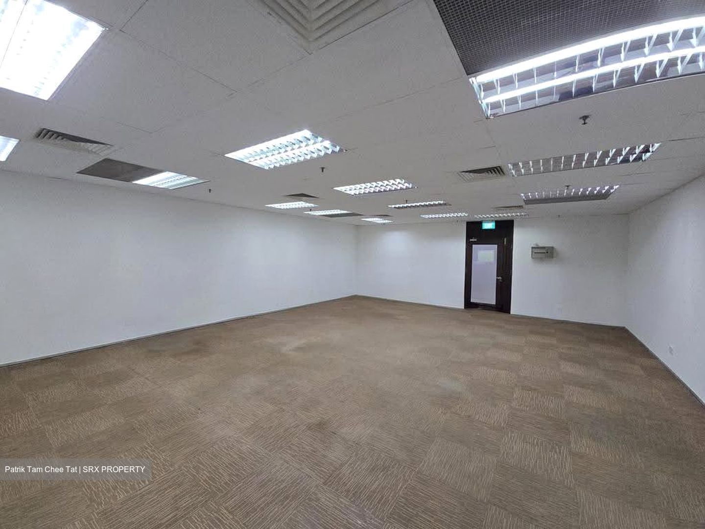 Parklane Shopping Mall (D7), Office #622554521
